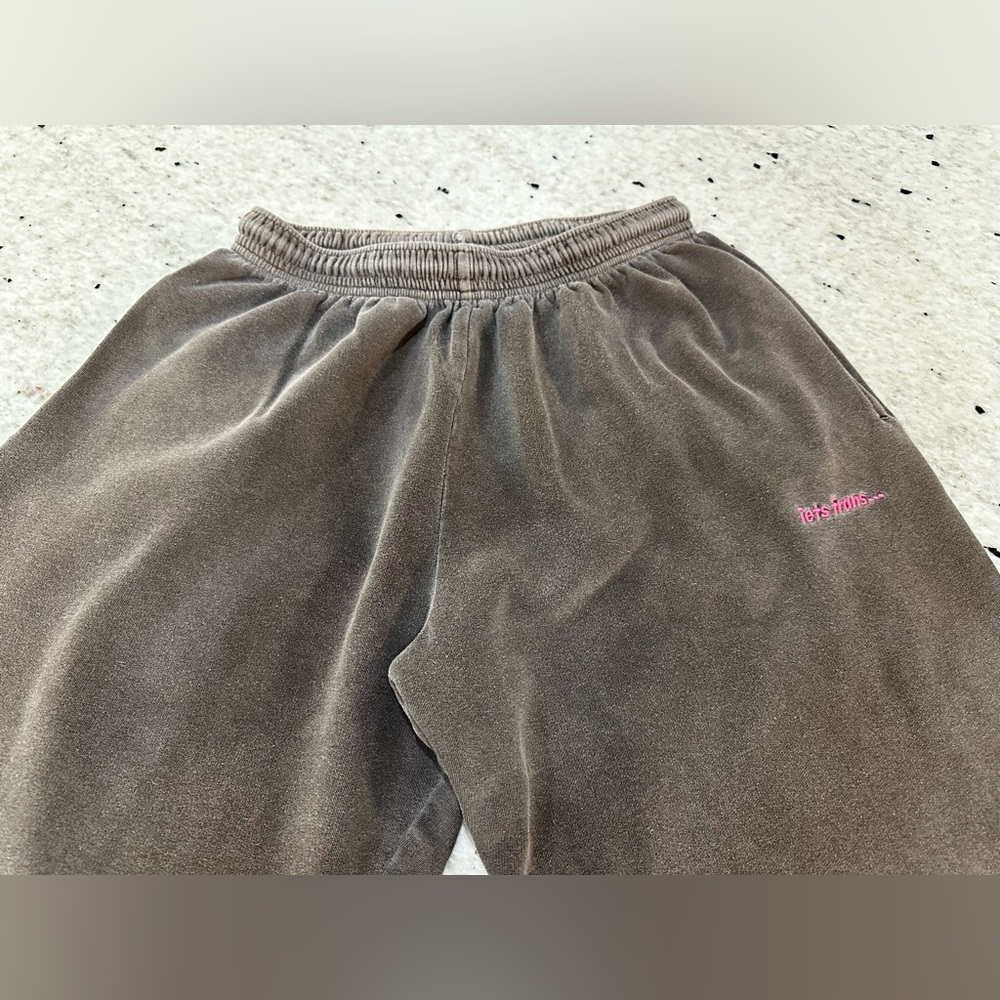 iets frans sweats